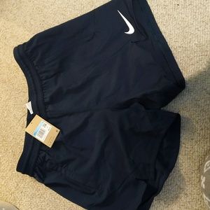 NWT - Men's M navy blue dri-fit training shorts